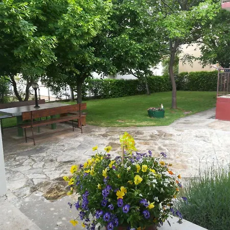 Toni Apartament *