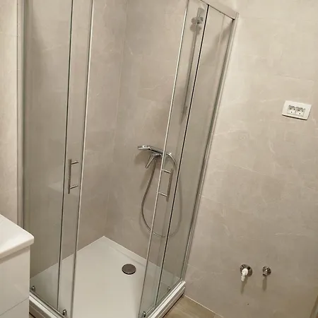 Apartament Toni