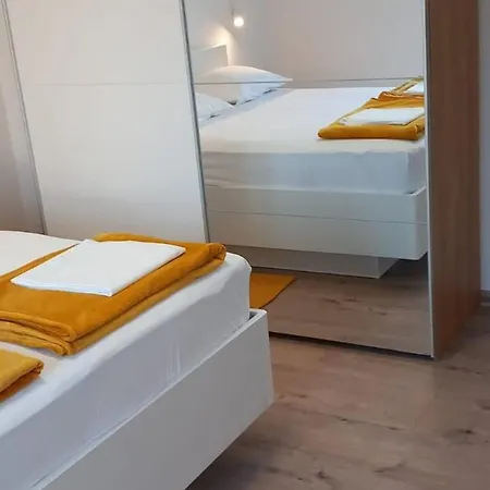 Apartament Toni
