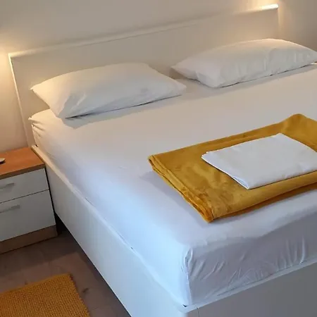 Apartament Toni Starigrad Paklenica