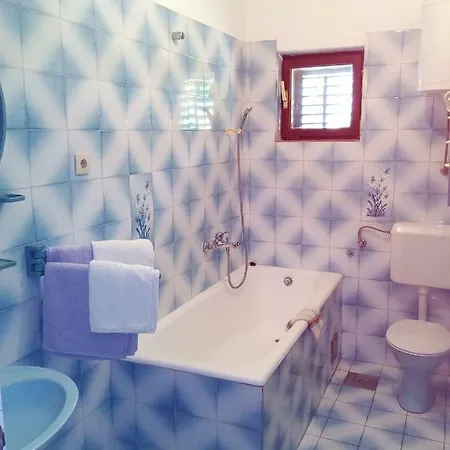 Toni Apartment *