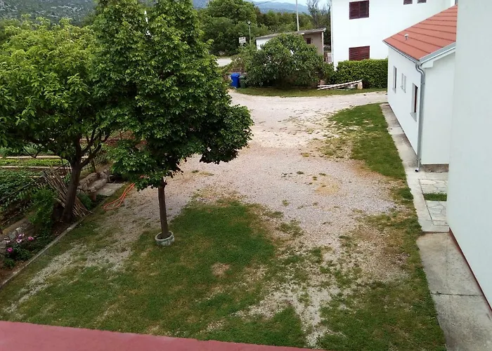 Appartement Toni Starigrad Paklenica